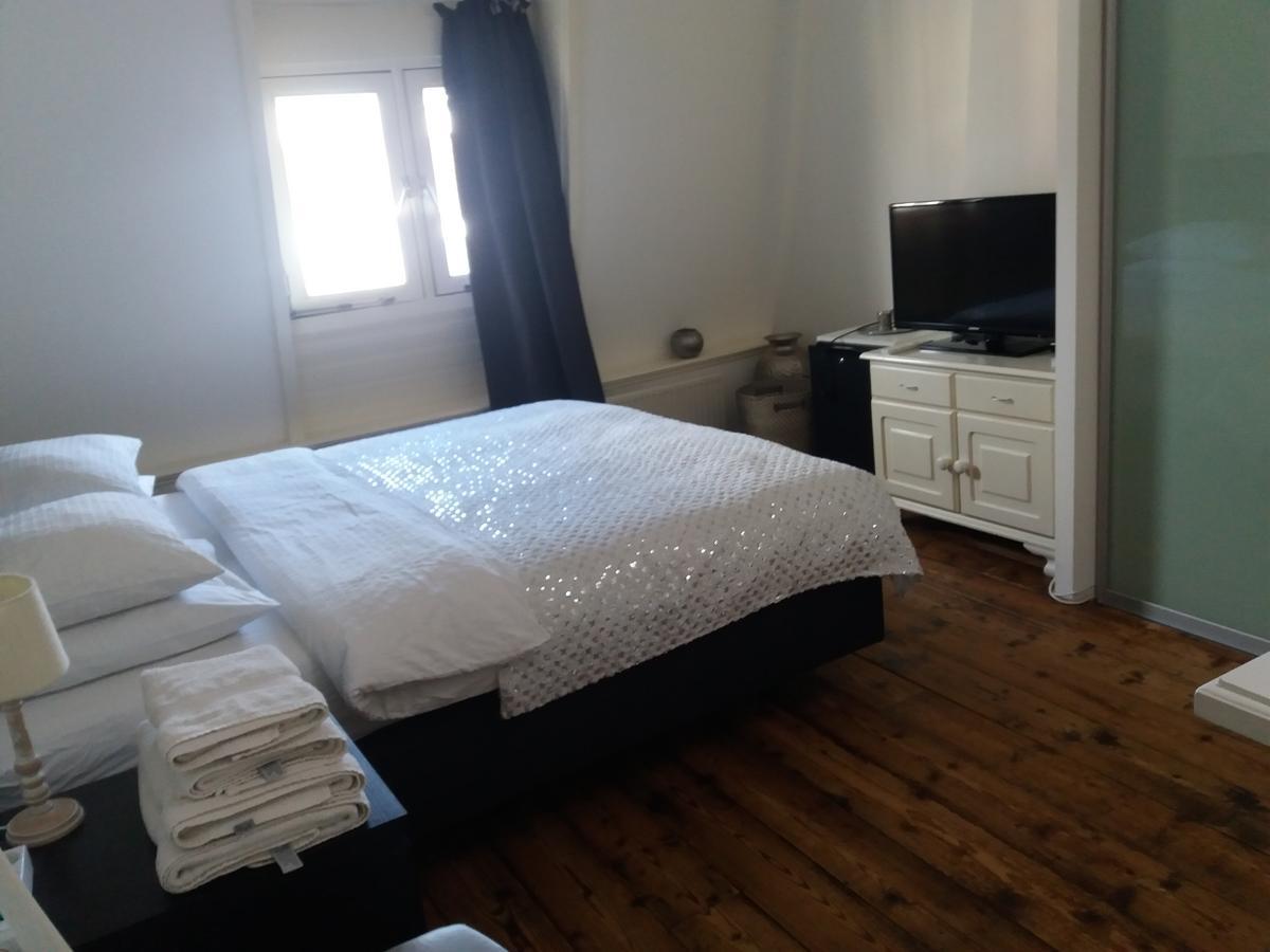 Jamila Suites Amersfoort Extérieur photo
