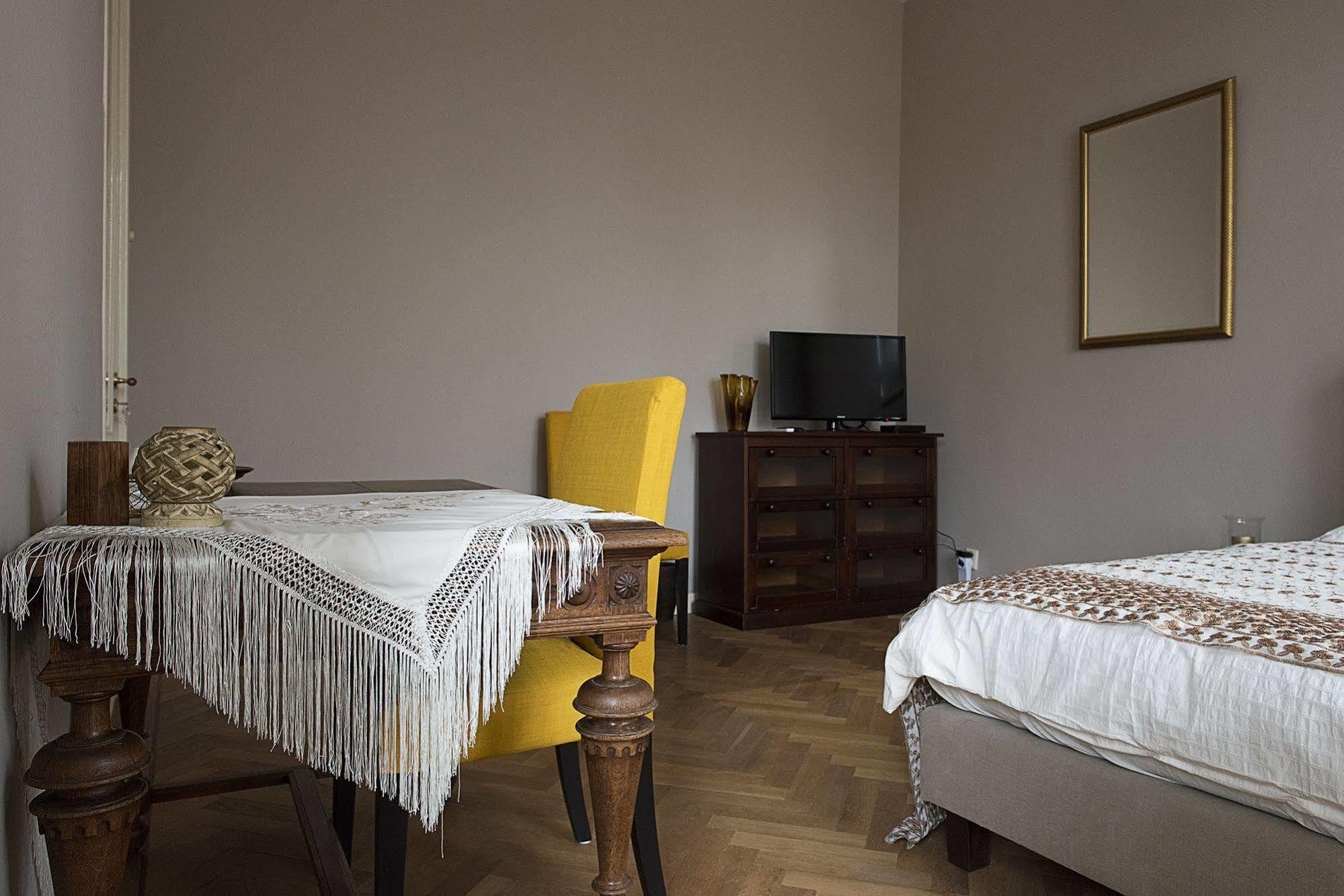 Jamila Suites Amersfoort Extérieur photo